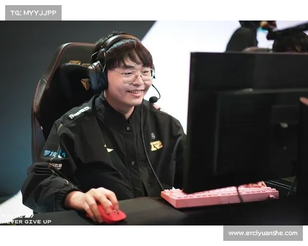 WE与RNG.M交锋前夕激情返图长风破浪共同迎战提升士气 WE与RNG.M交锋前夕激情返图长风破浪共同迎战提升士气